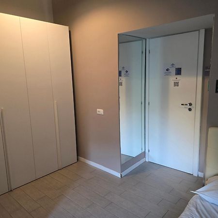 Esposito Plaza- Rooms & Suite Naples Room photo